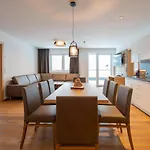 Hotel By Mein Almhof Superior 4*