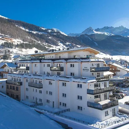 Hotel Suites Nauders 4*