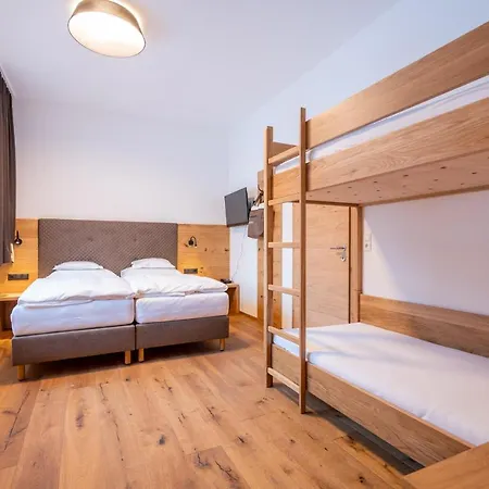 Suites Nauders 4* Nauders