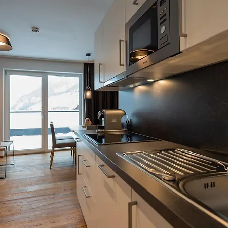 By Mein Almhof Superior 4* 나우더스