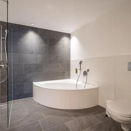 Suites Nauders Hotel 4*