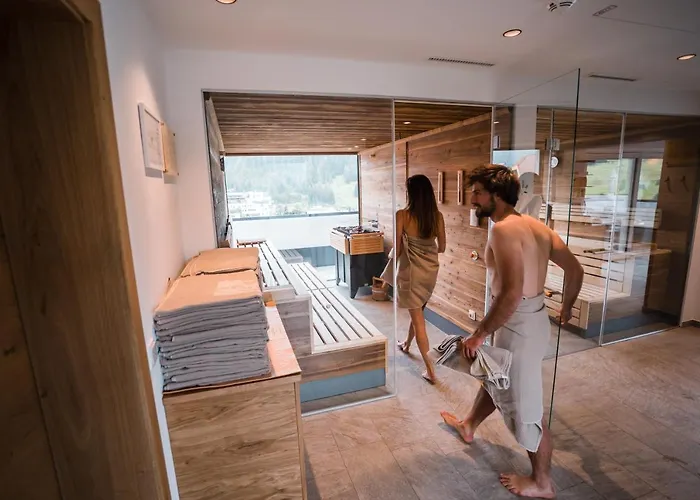 By Mein Almhof Superior ナウダース