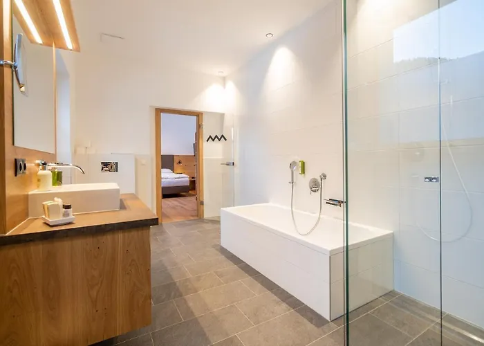 ホテル By Mein Almhof Superior