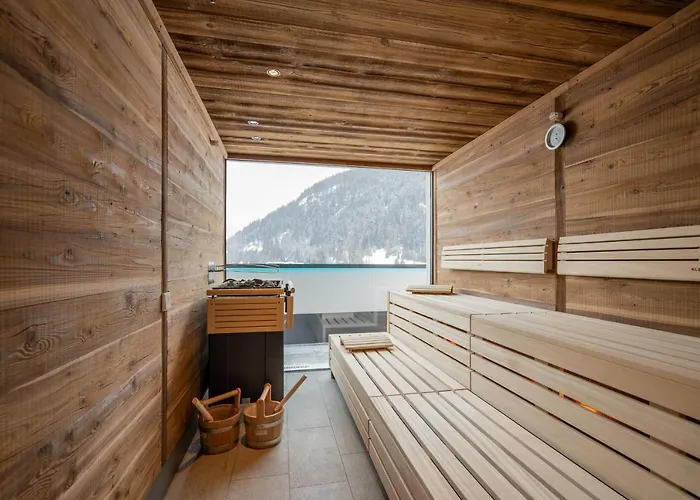 By Mein Almhof Superior ホテル