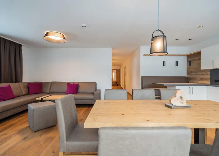 ホテル By Mein Almhof Superior