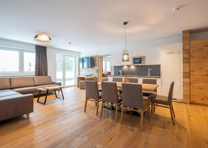 By Mein Almhof Superior 4*