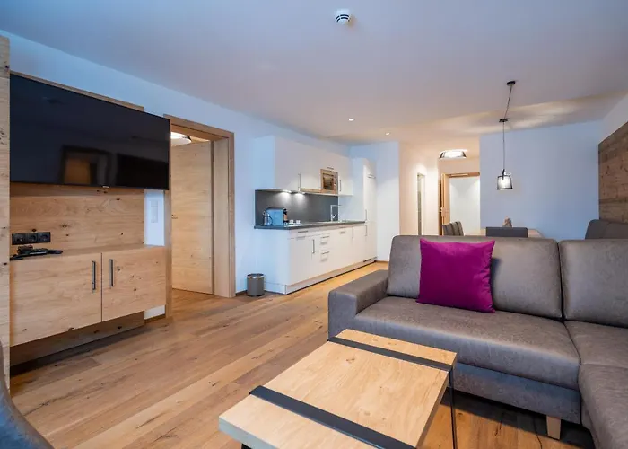 By Mein Almhof Superior ホテル ナウダース