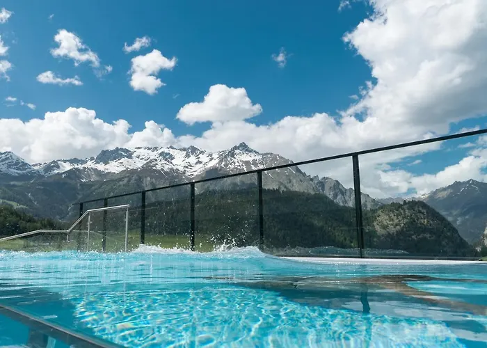 ホテル By Mein Almhof Superior 4*