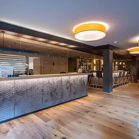 Hotel Suites Nauders 4*