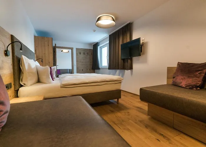Hotel By Mein Almhof Superior Nauders